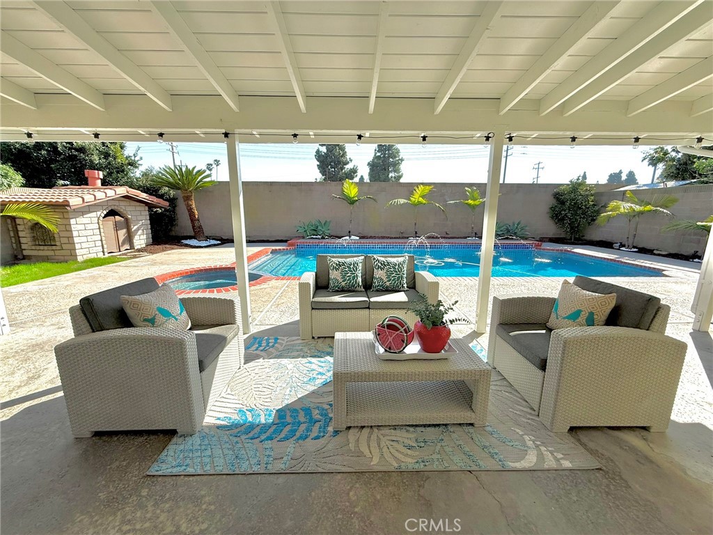 Property photo 35