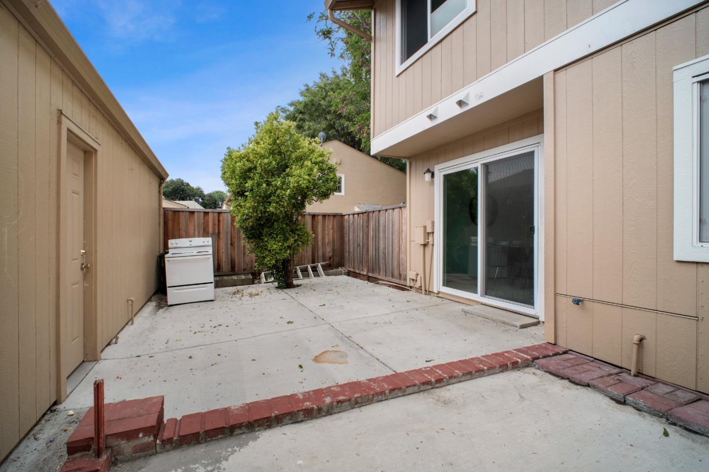 Property photo 28