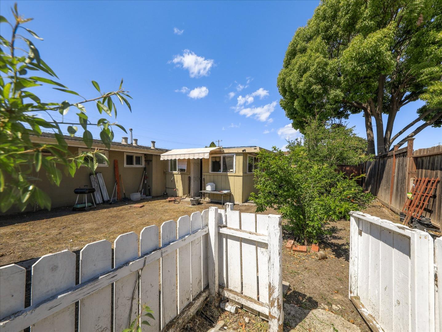 Property photo 28