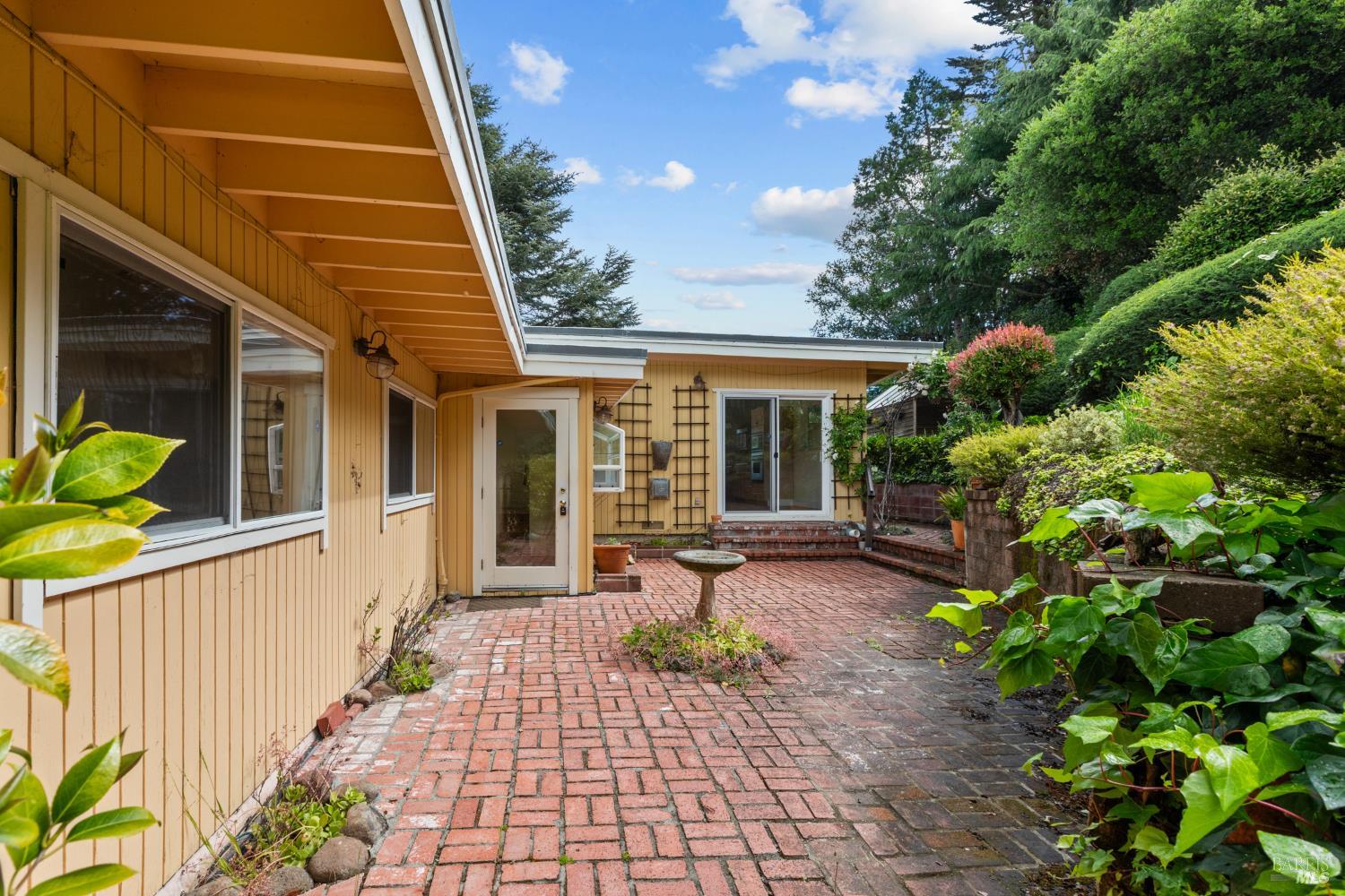 Property photo 31
