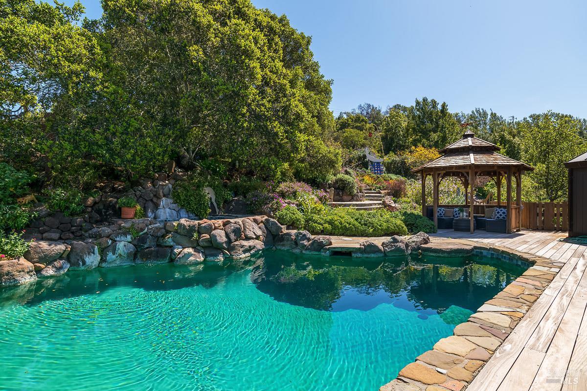 Property photo 36