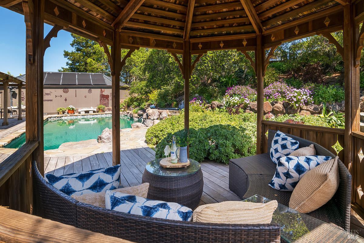Property photo 38