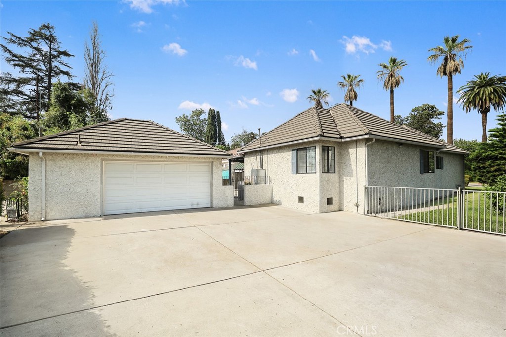 Property photo 28