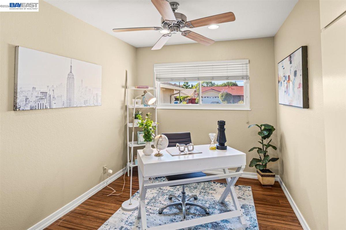 Property photo 24