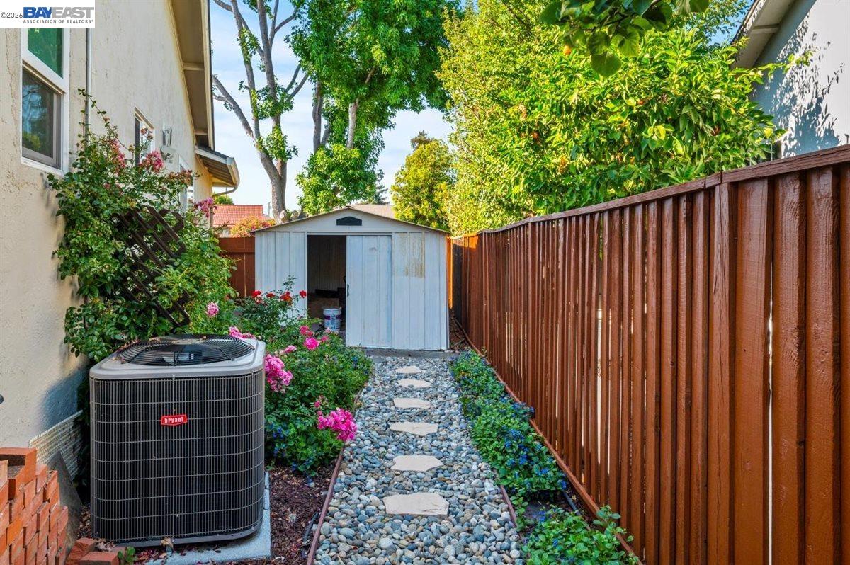 Property photo 35