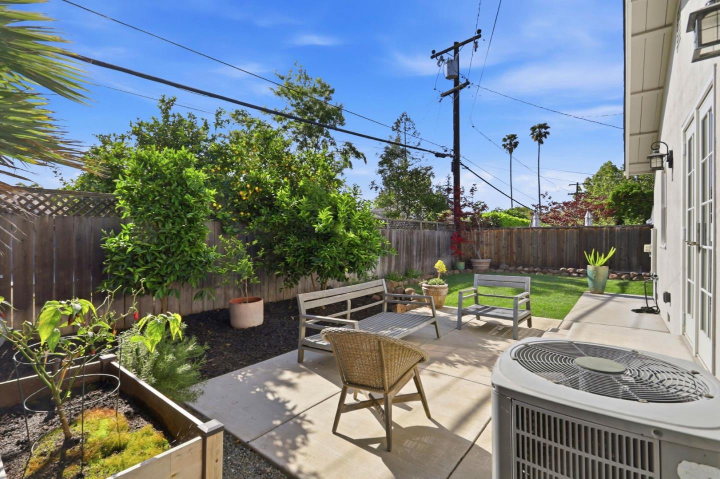 Property photo 44