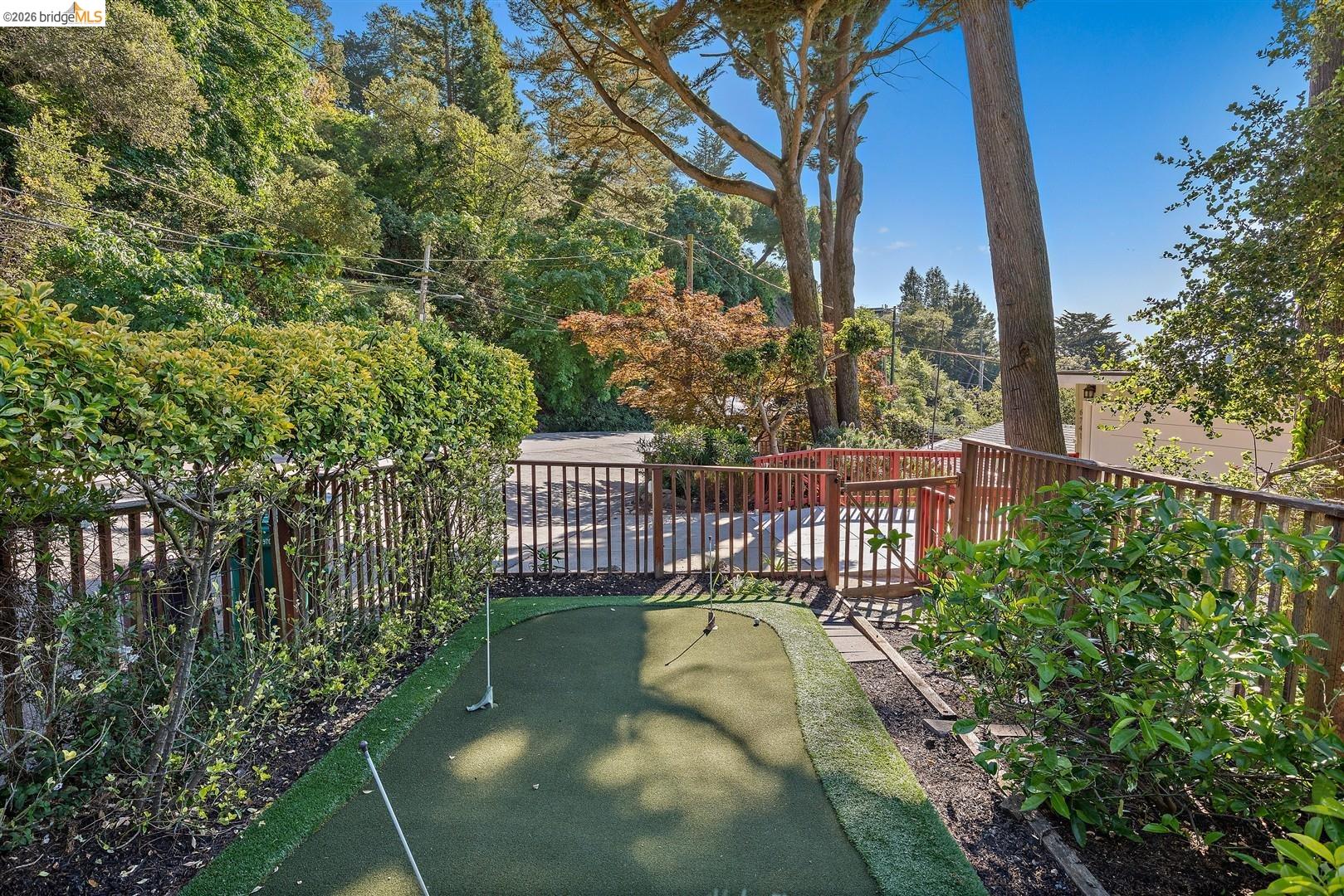 Property photo 33