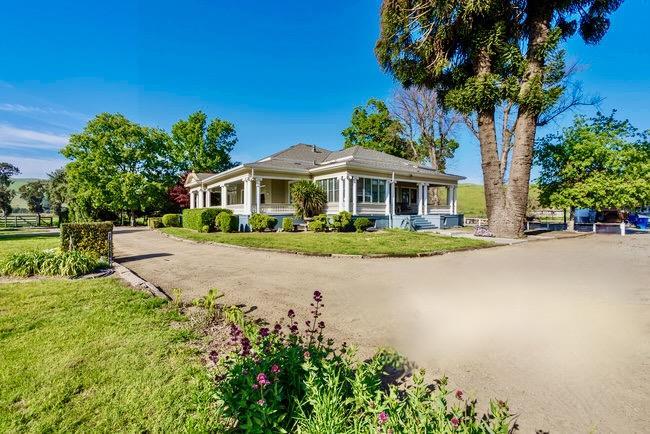 Property photo 38