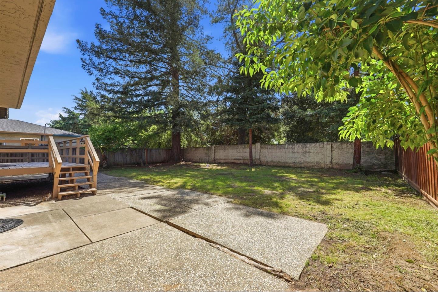 Property photo 25
