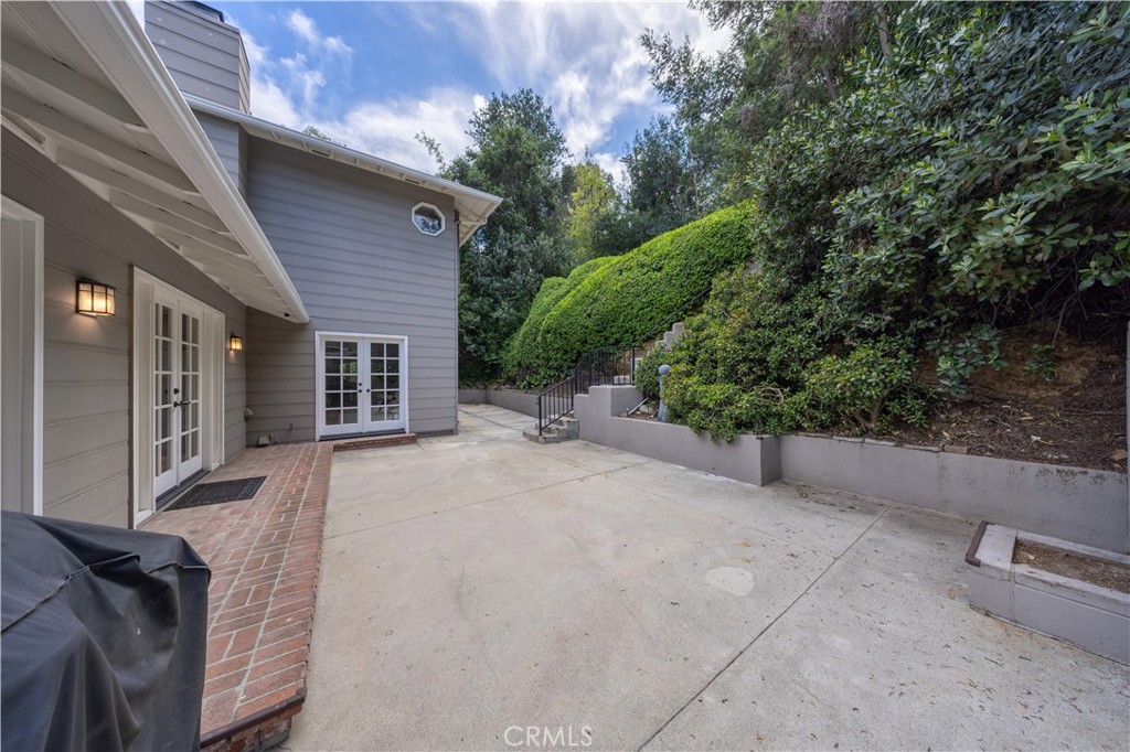 Property photo 35