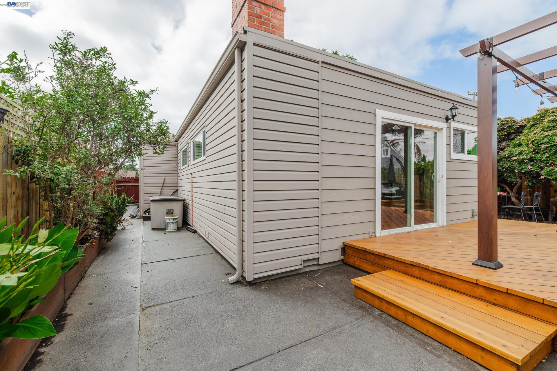 Property photo 38
