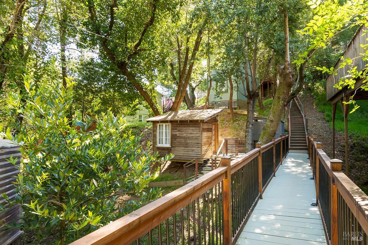 Property photo 43