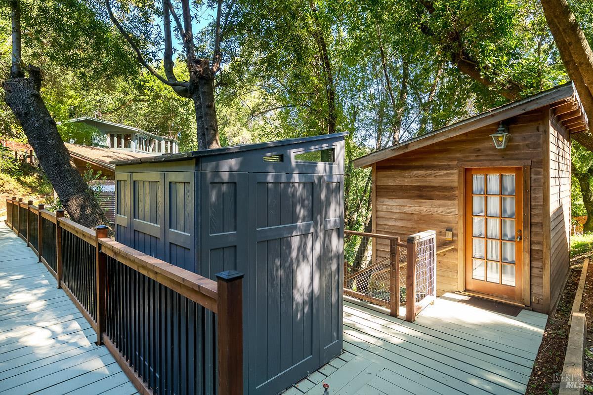 Property photo 44