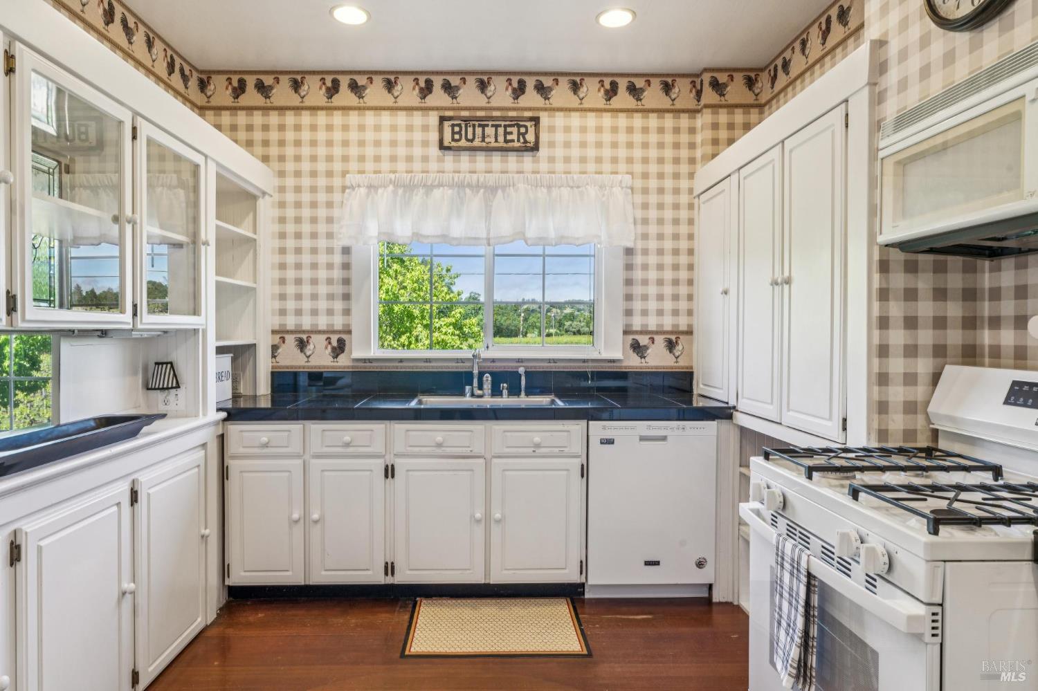 Property photo 30