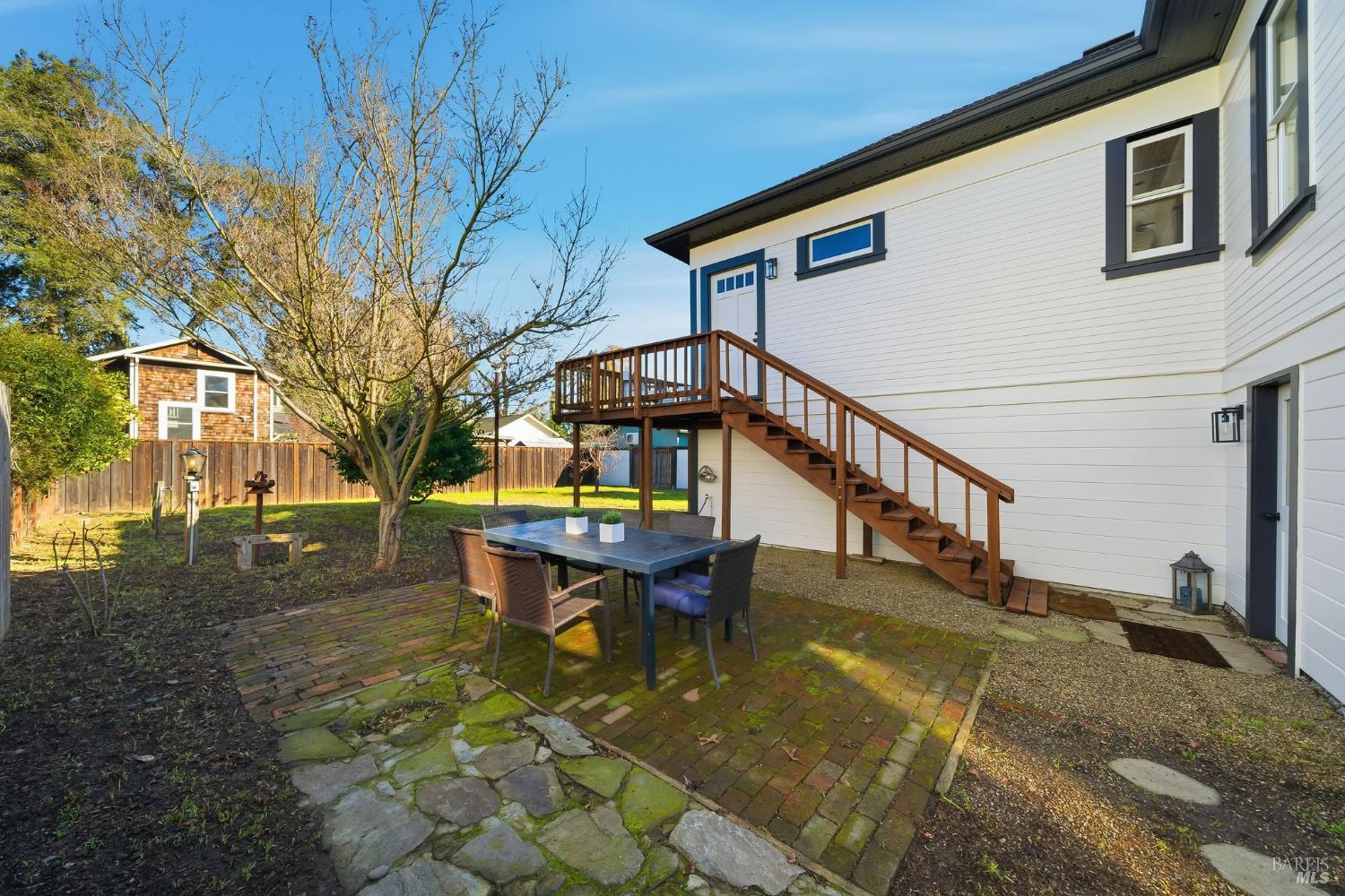 Property photo 37