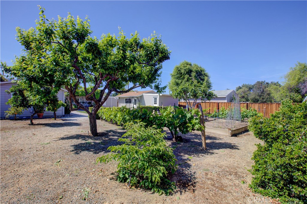 Property photo 32