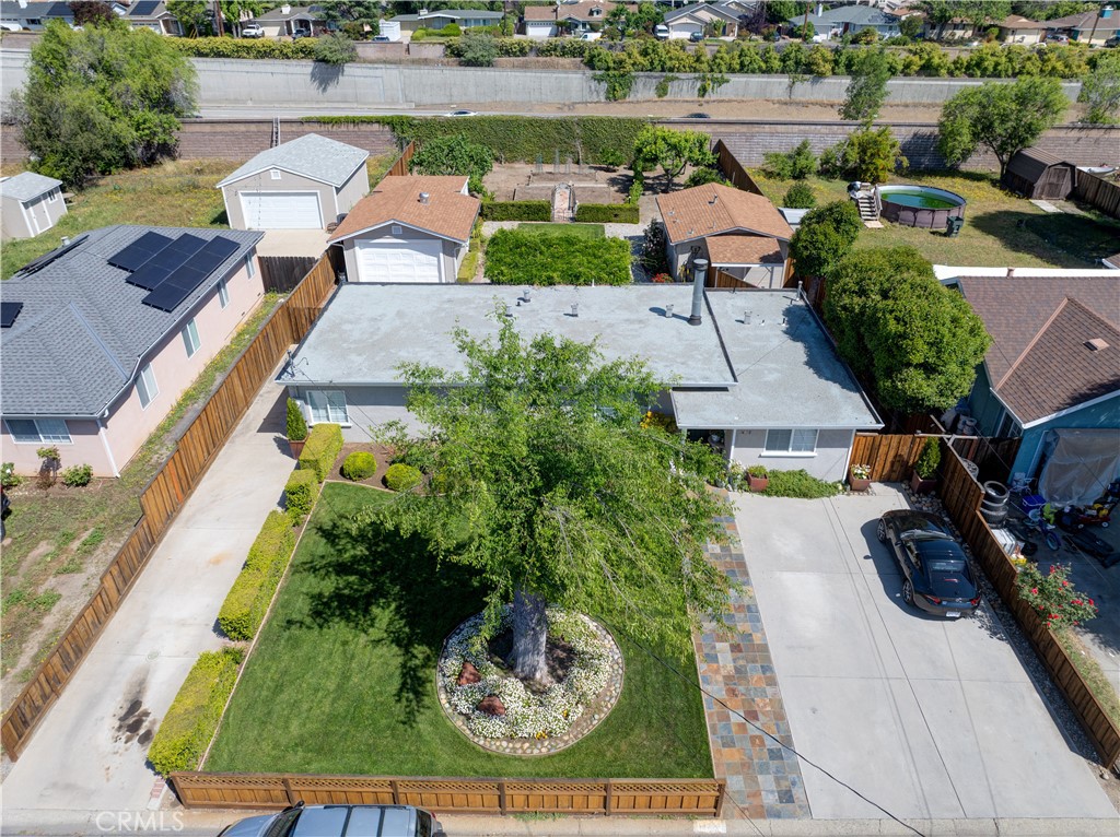 Property photo 35