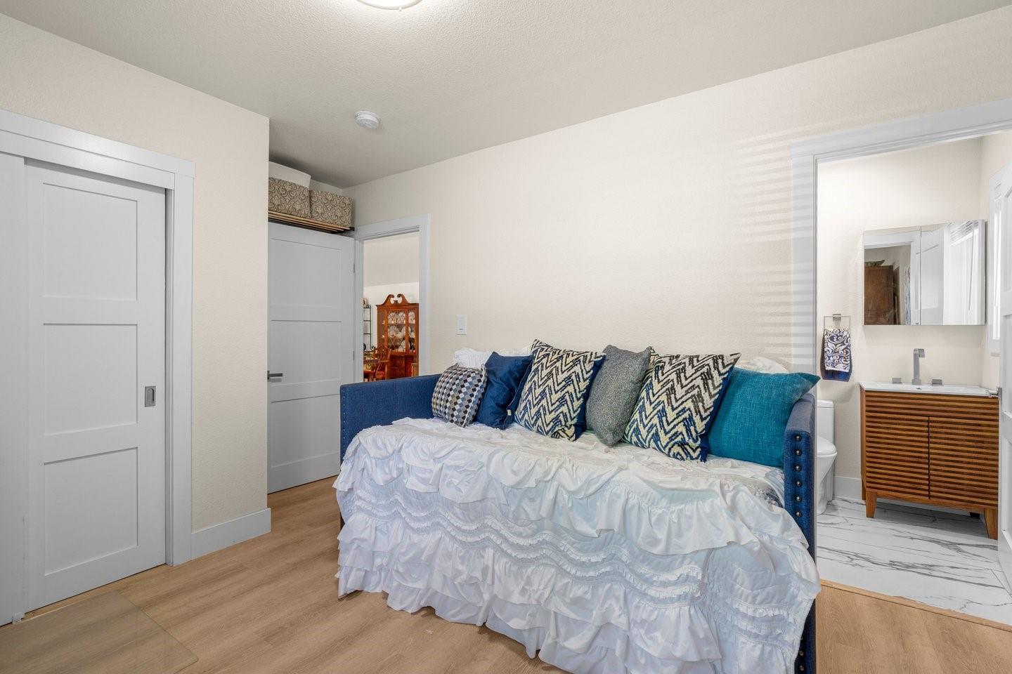 Property photo 48
