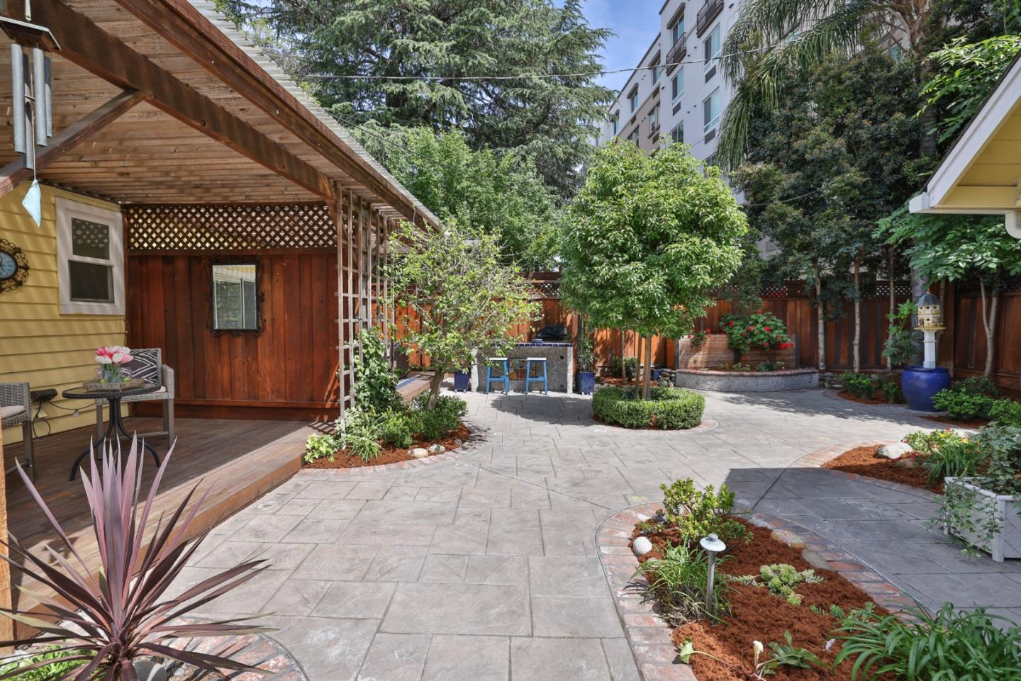 Property photo 37