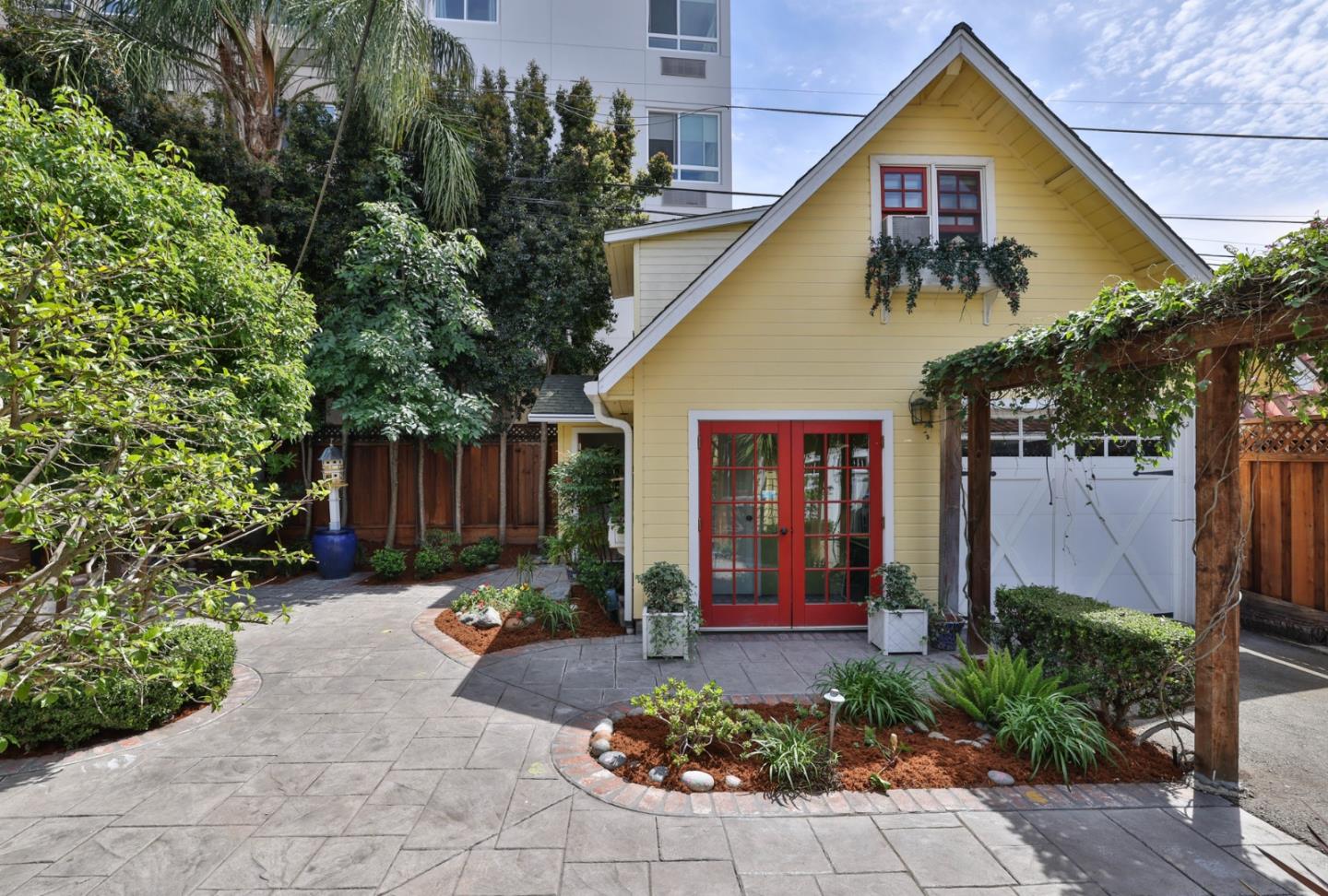 Property photo 38