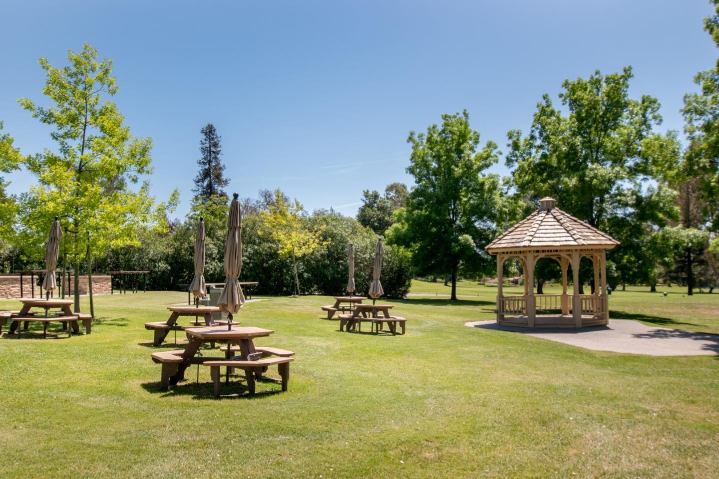 Property photo 45