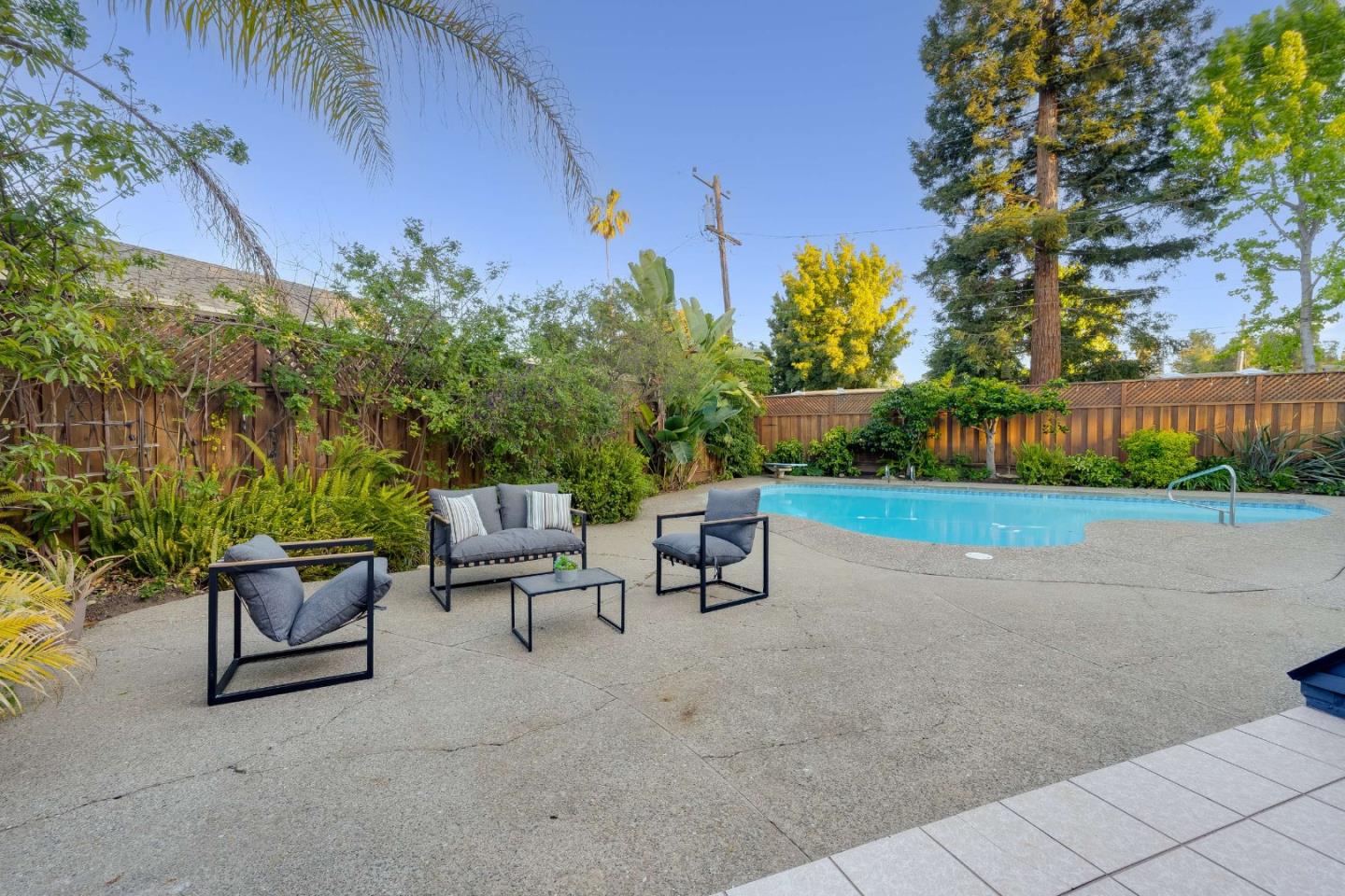 Property photo 36