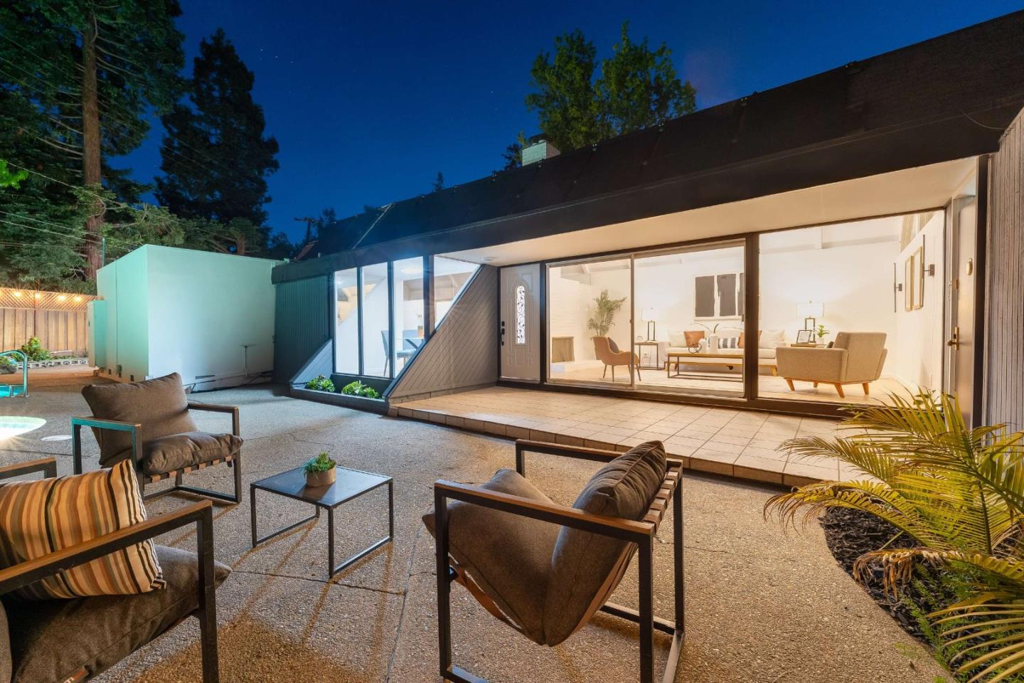 Property photo 44