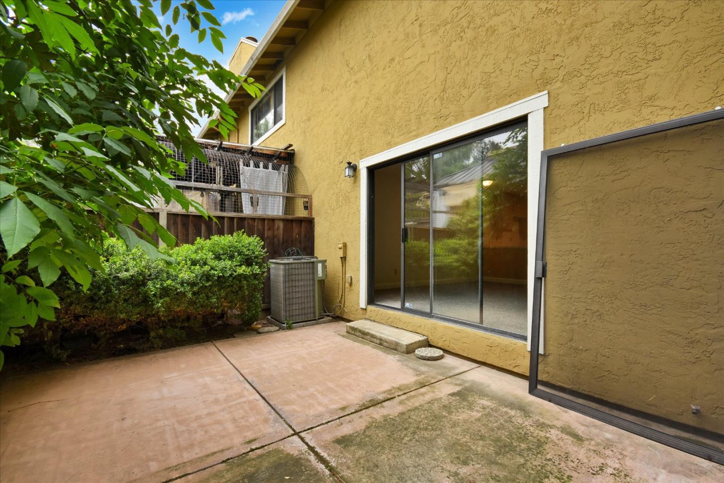 Property photo 44