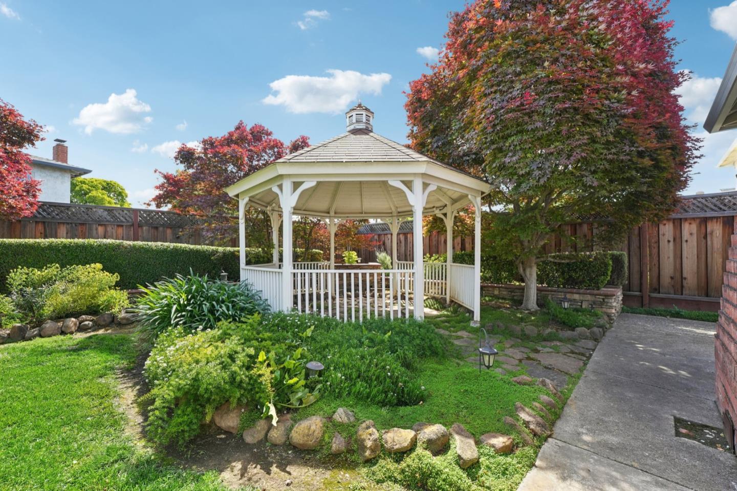 Property photo 25