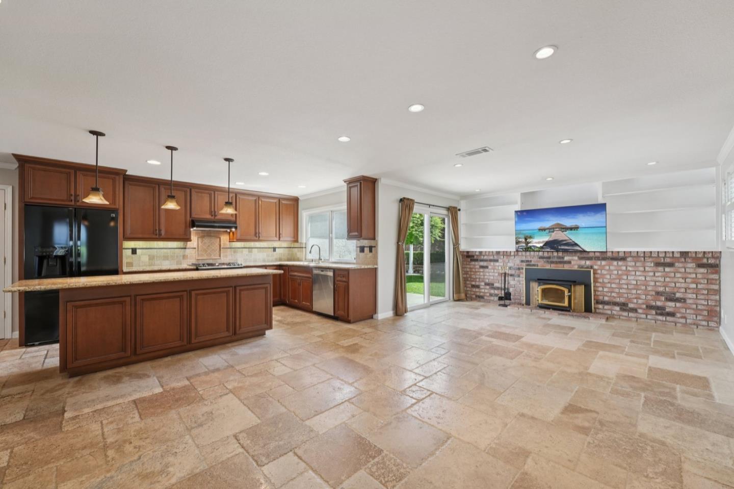 Property photo 36