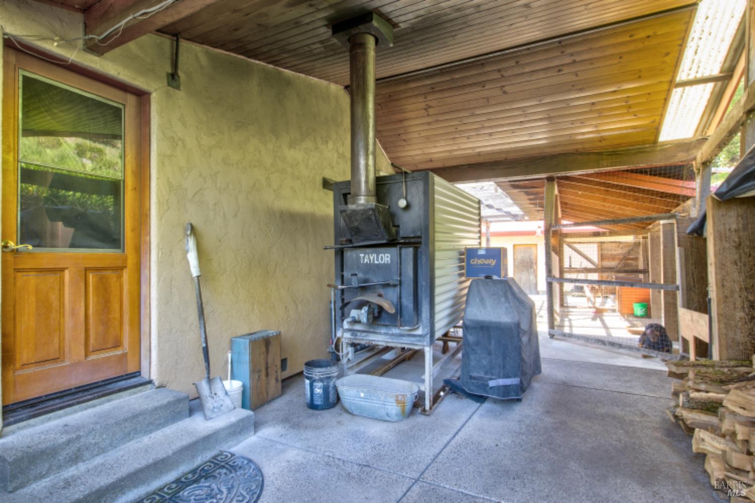 Property photo 42