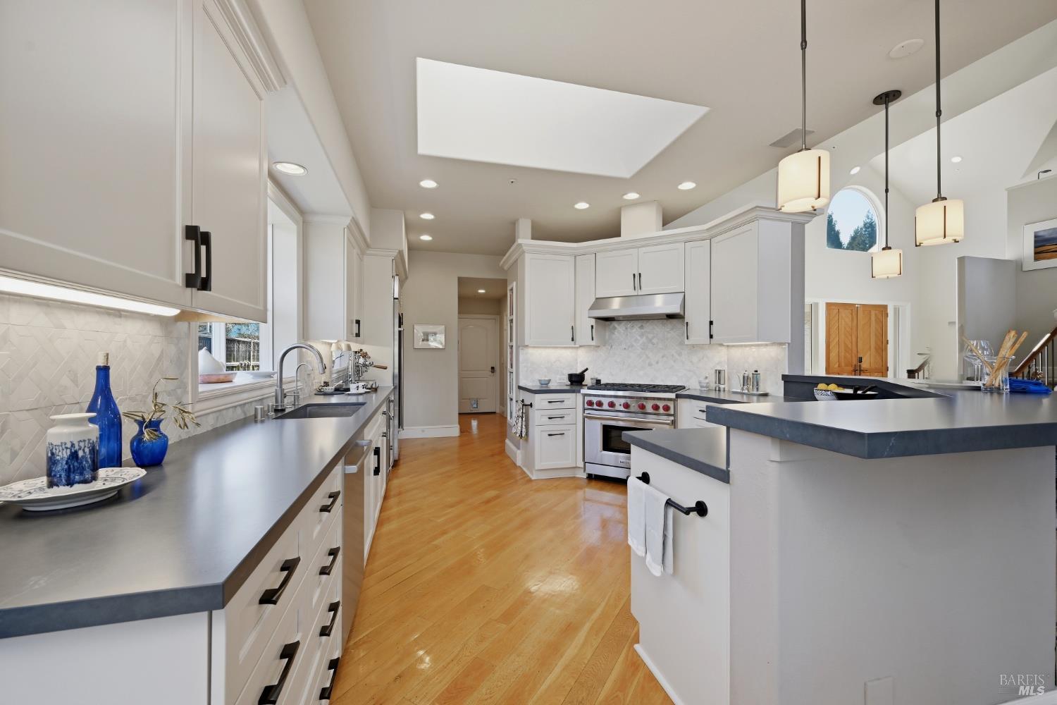 Property photo 25
