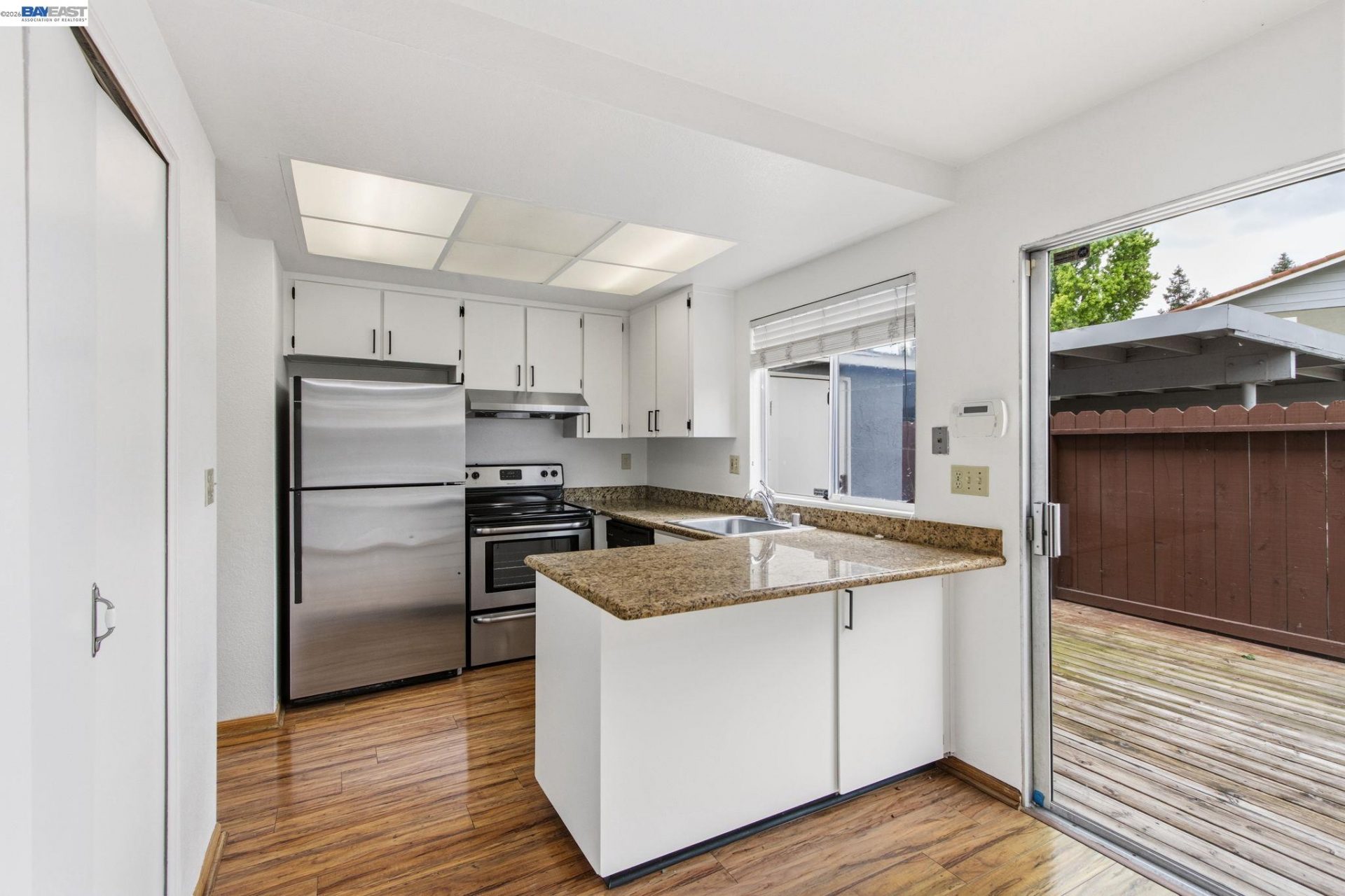 Property photo 24