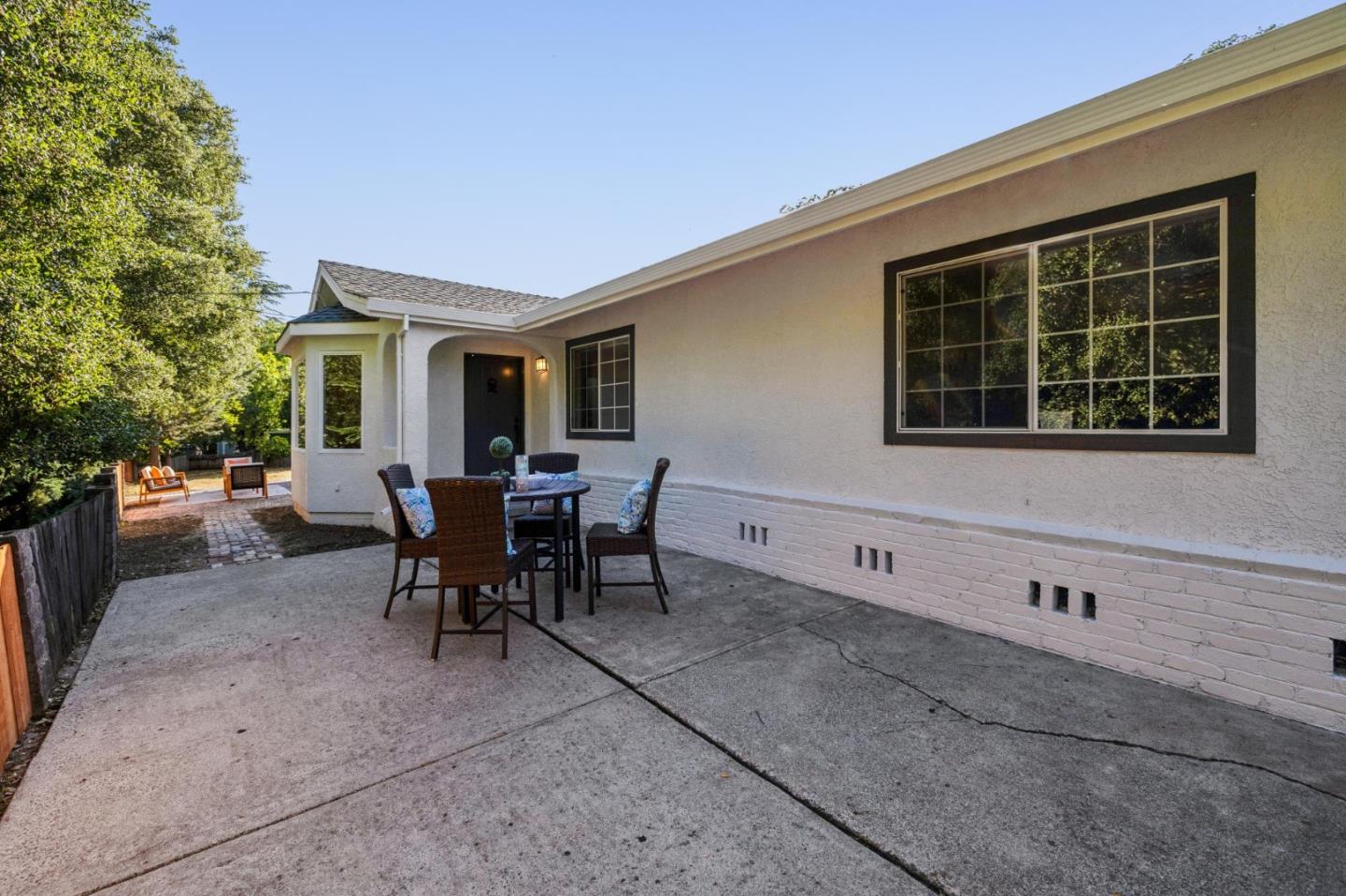 Property photo 44