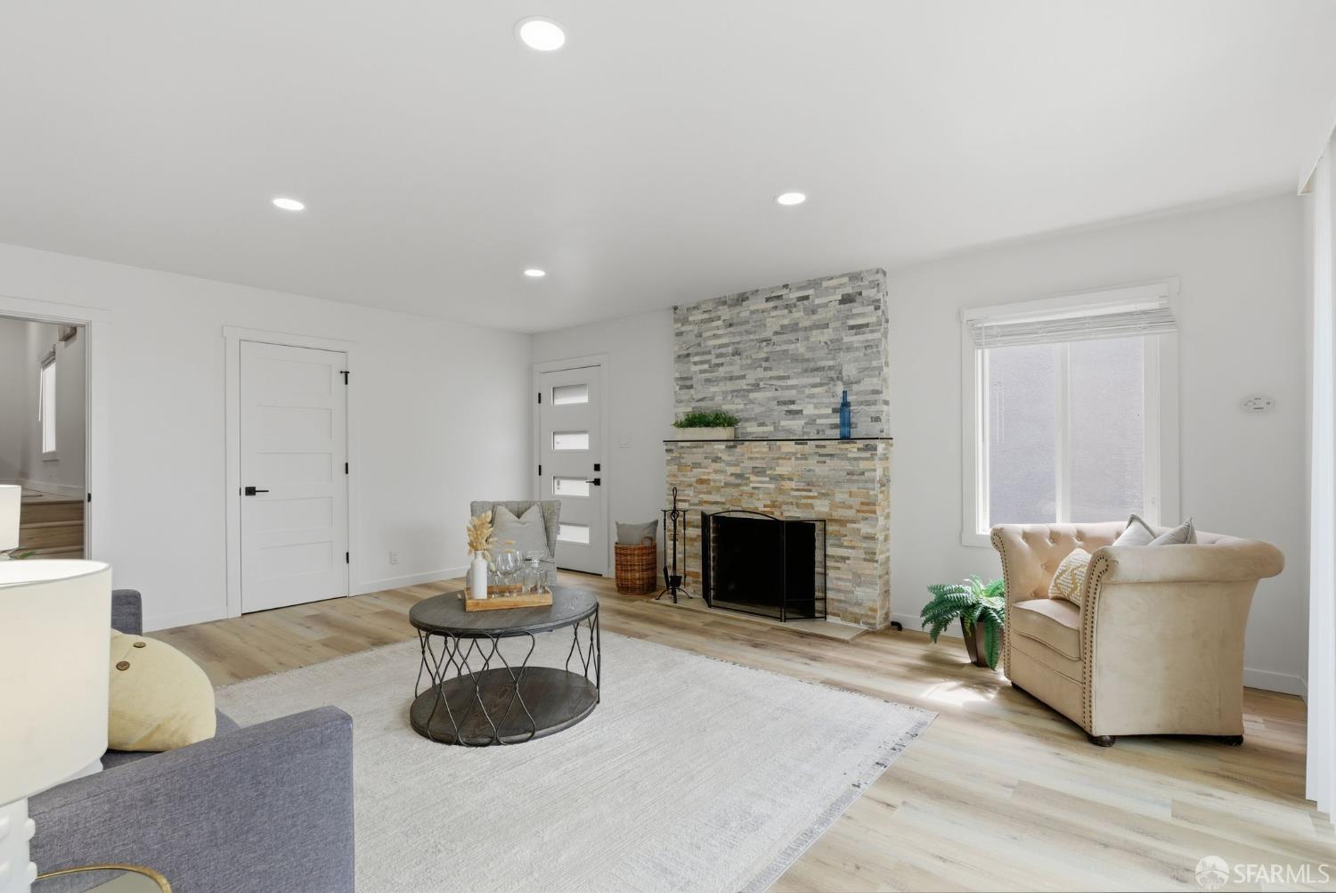 Property photo 28