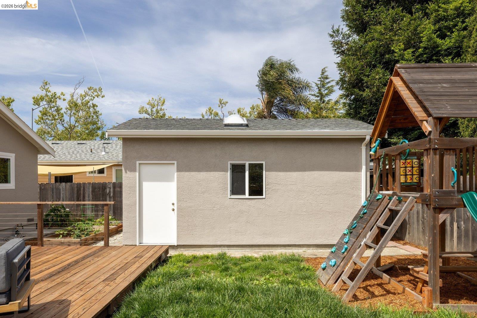 Property photo 40