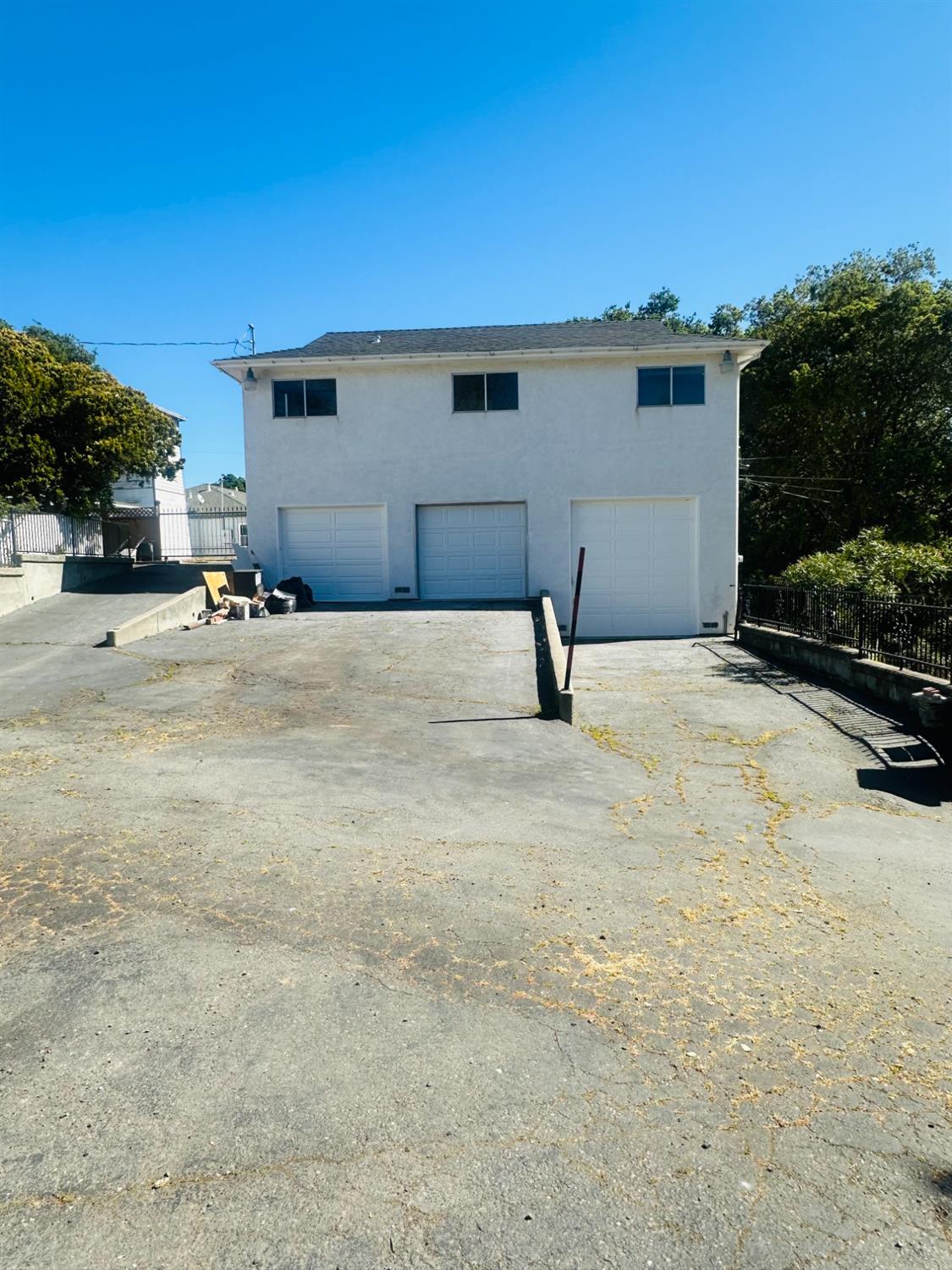 Property photo 40