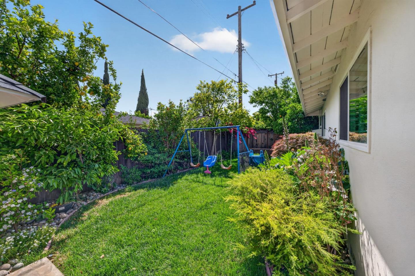 Property photo 32