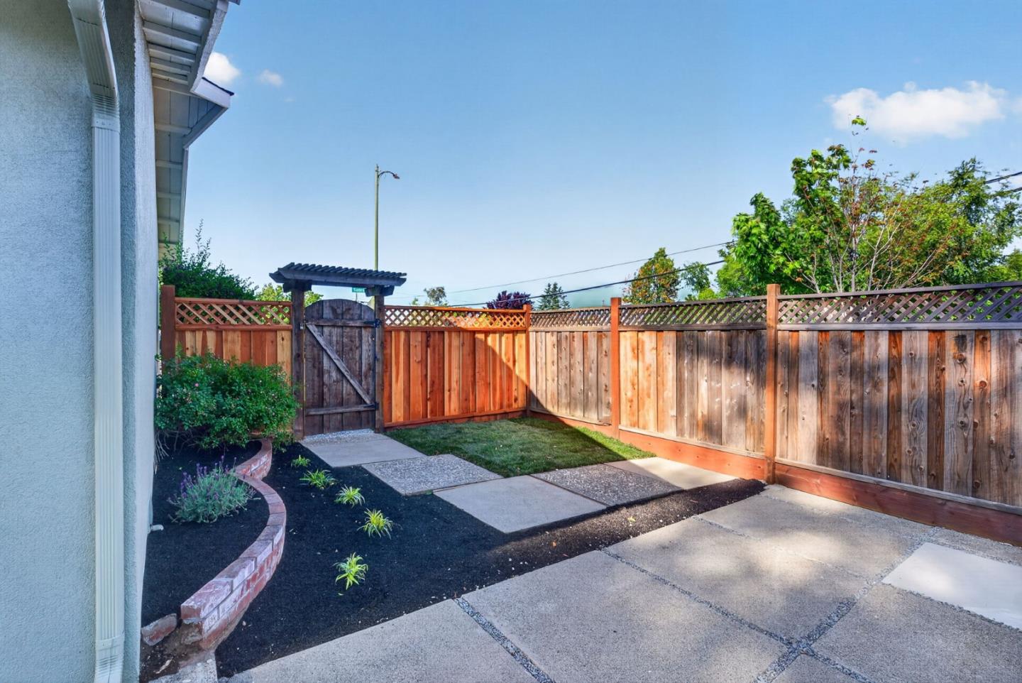 Property photo 38