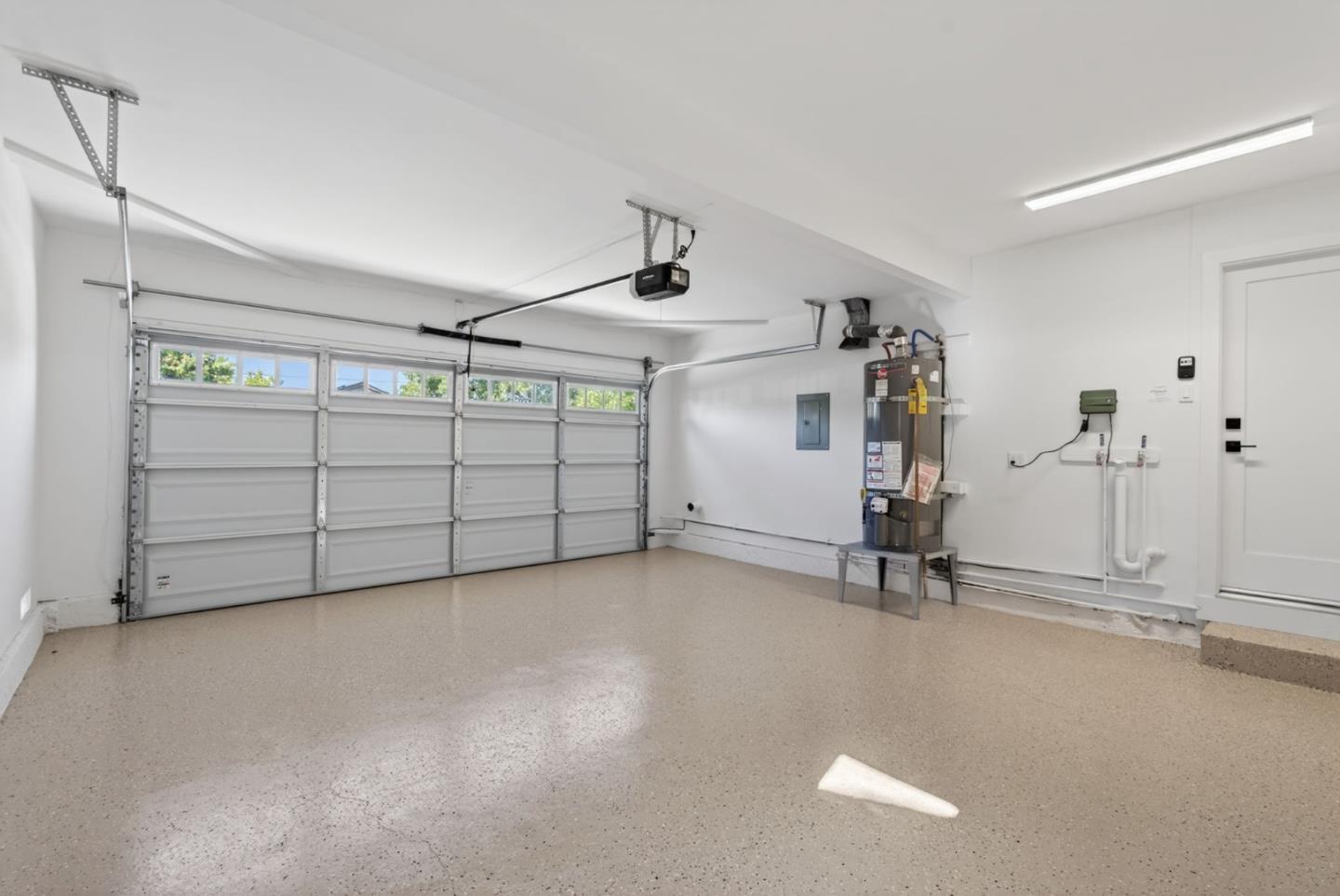 Property photo 44