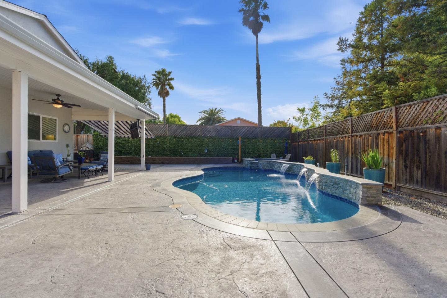 Property photo 46