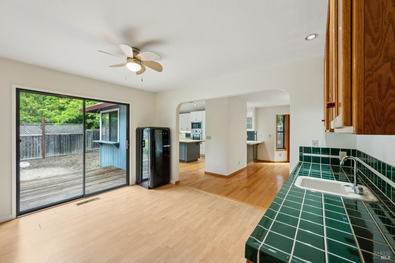 Property photo 32