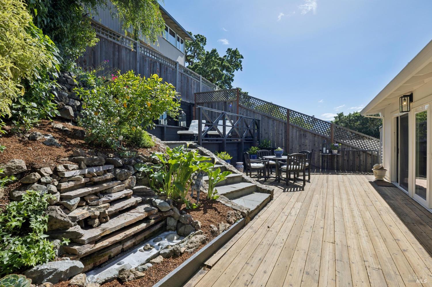 Property photo 46