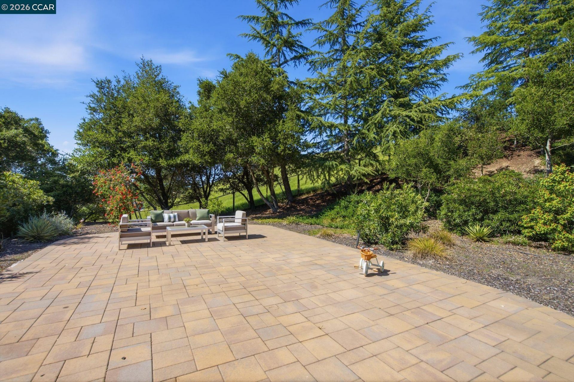 Property photo 44