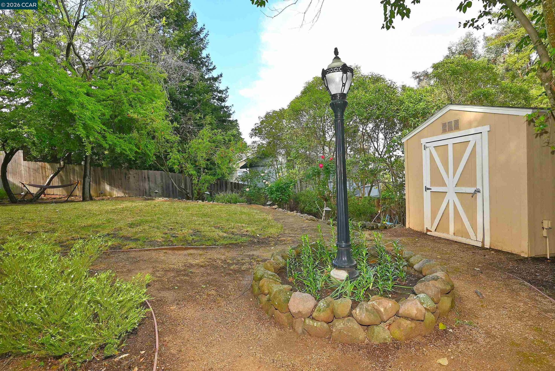 Property photo 32
