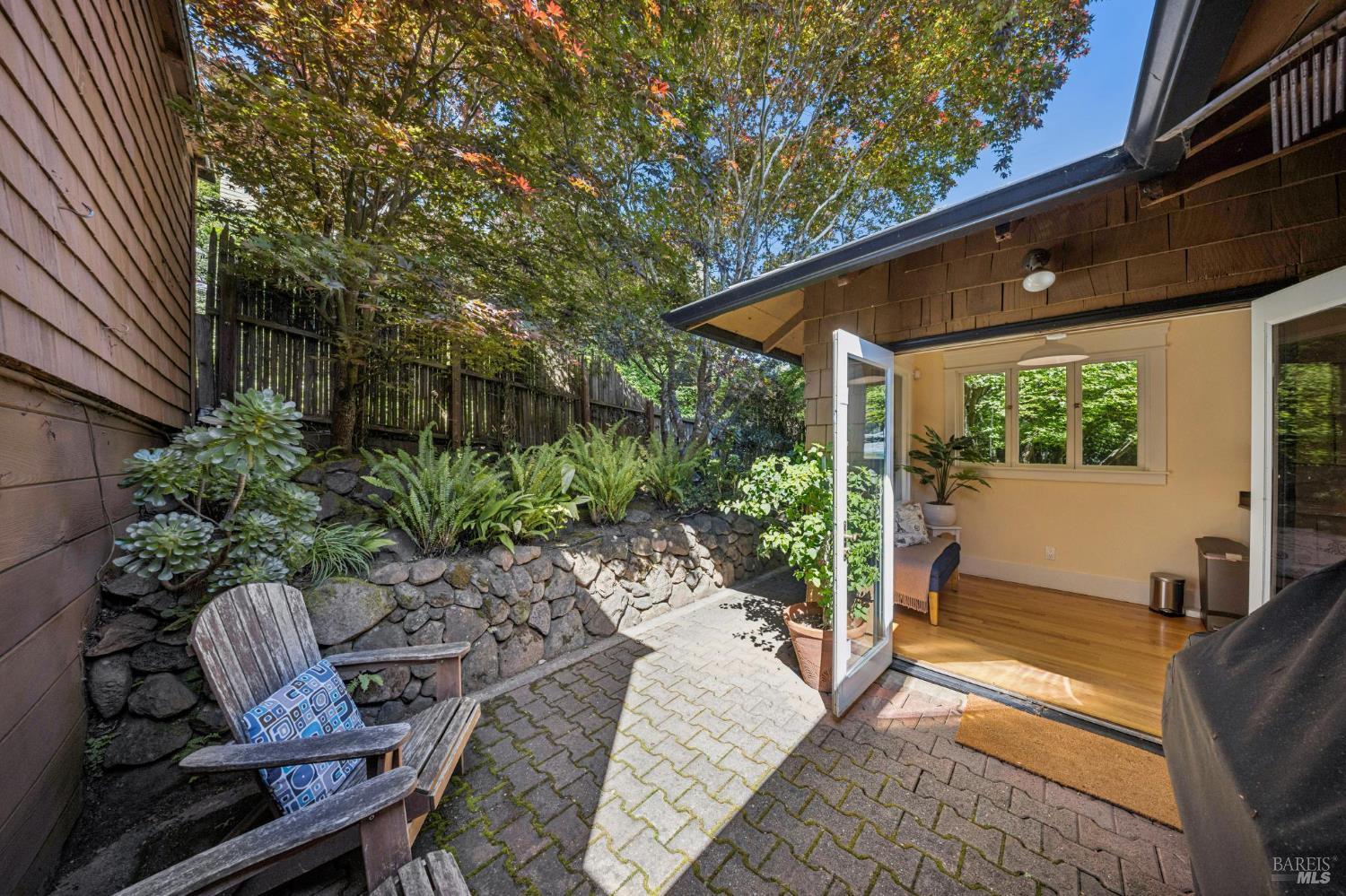 Property photo 24