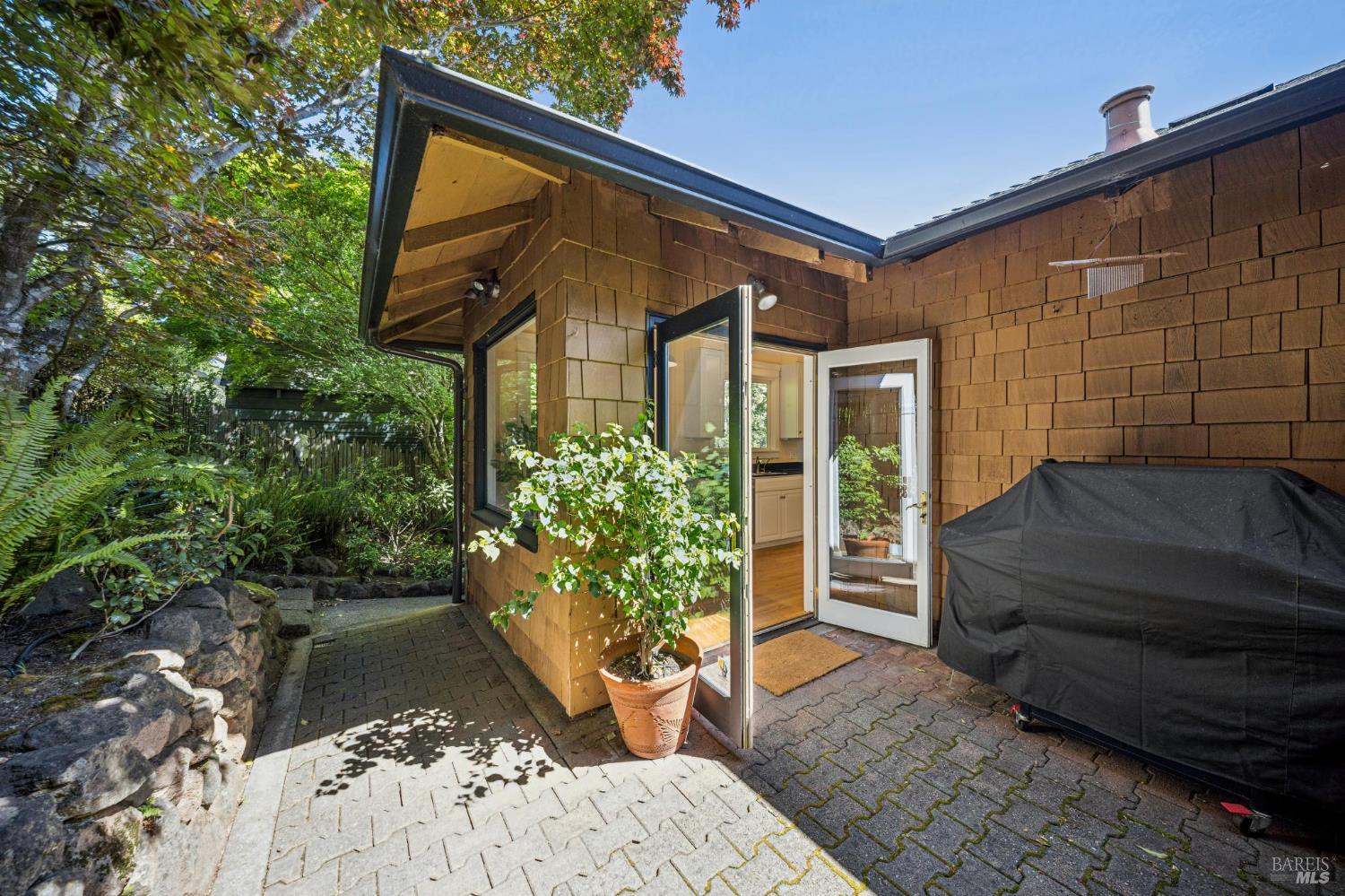 Property photo 25