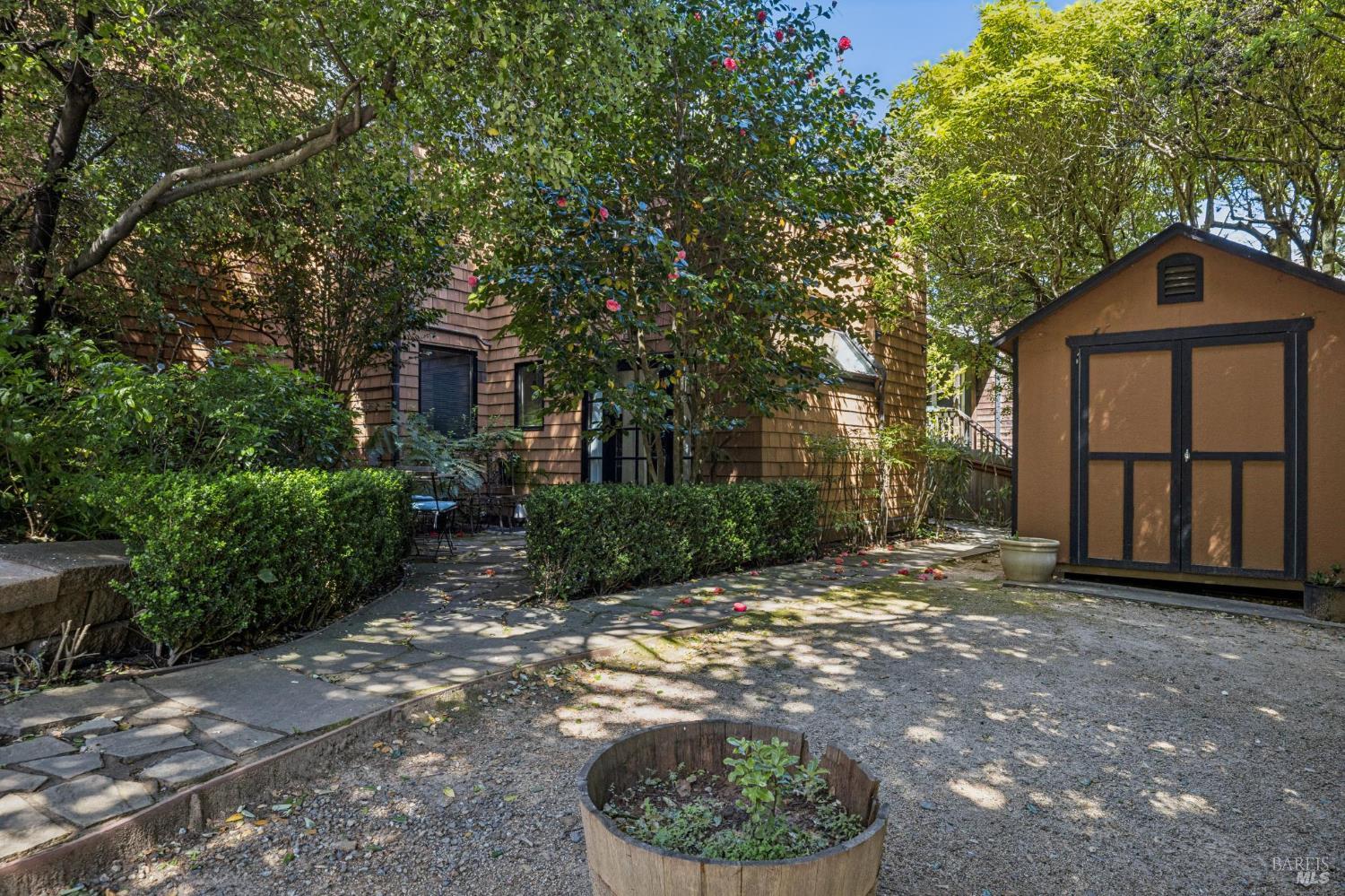 Property photo 42