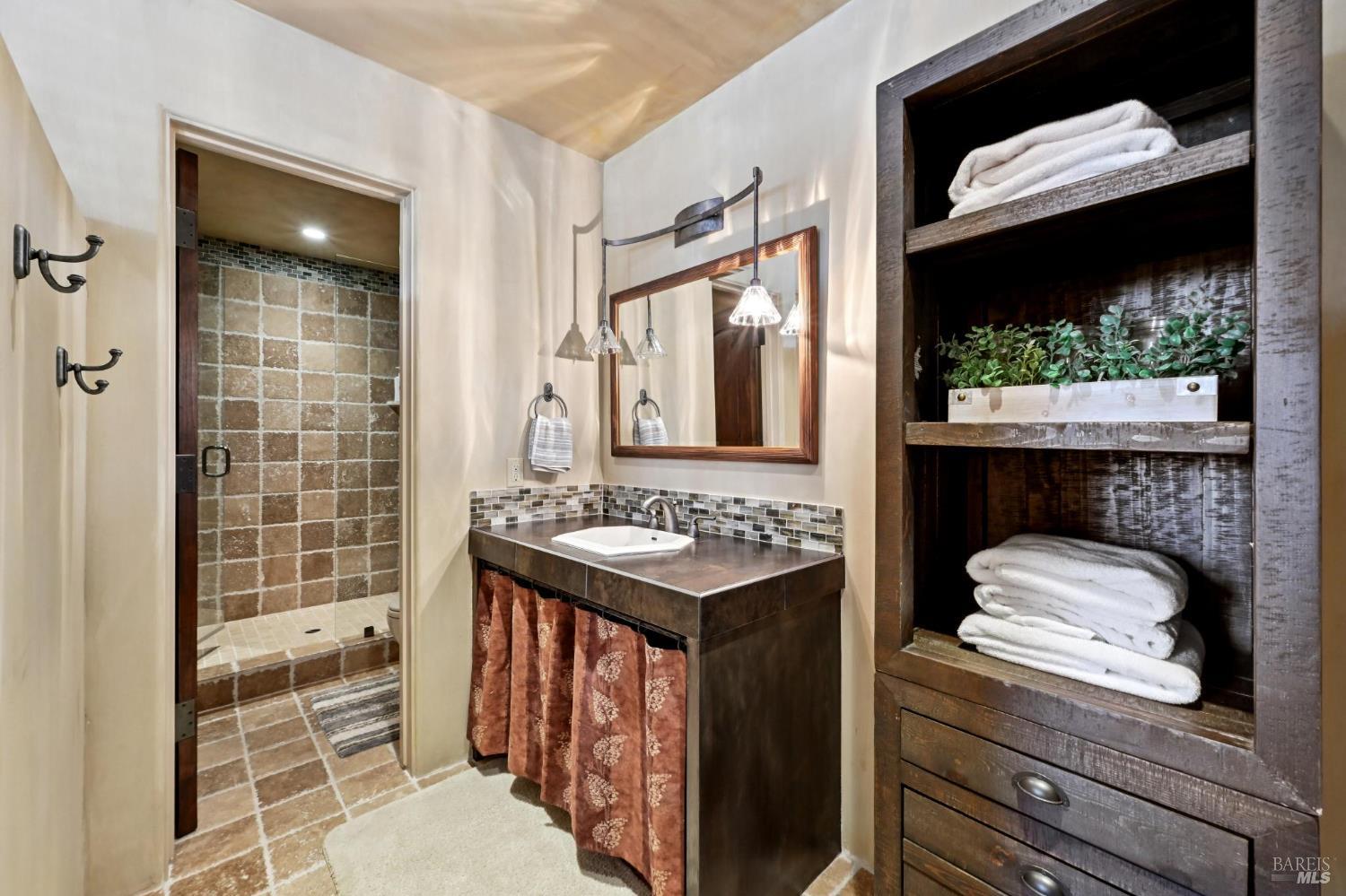 Property photo 40