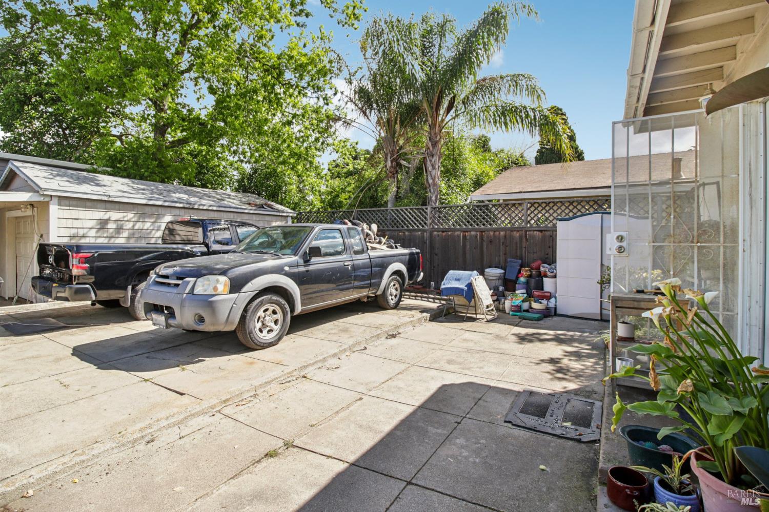 Property photo 37